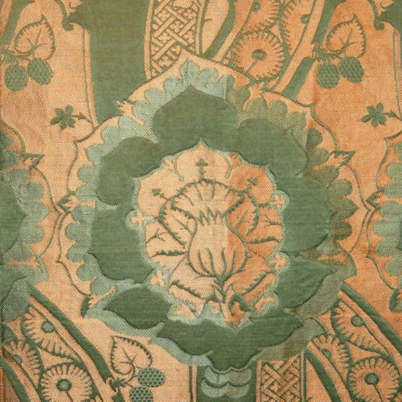 F03-1523